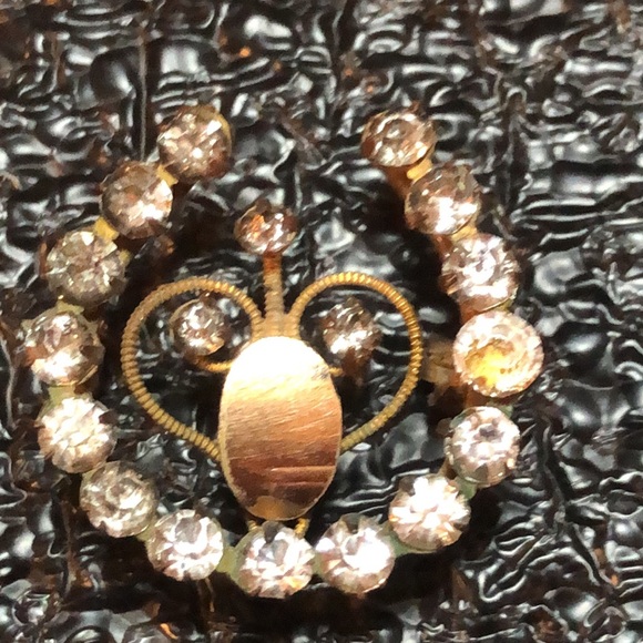 Antique Little C-Clasp Brooch - Picture 4 of 8